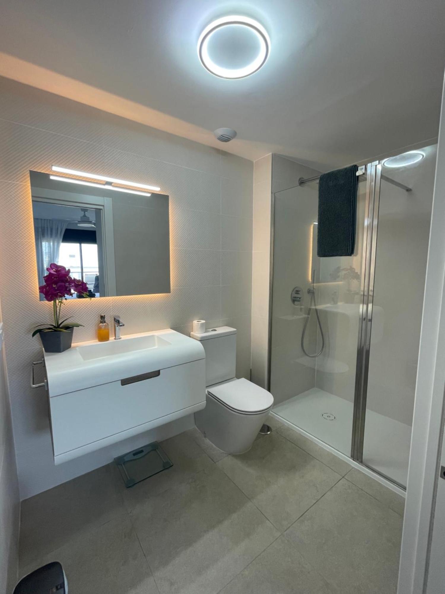 Iconic Alluba Alicante Luxury Bay Gran Alacant Exterior photo